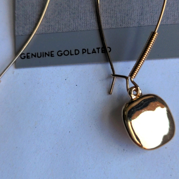 New Vintage Robert Lee Morris earrings. Gold-plated drop dangle 2 1/4+. - Picture 2 of 6